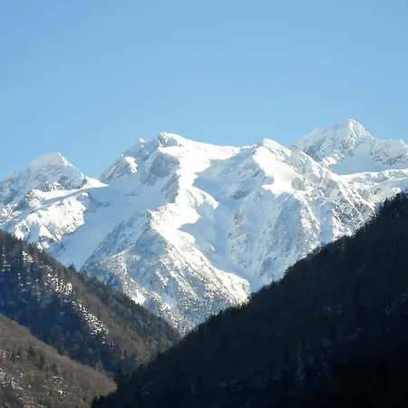 Gracieuse Couette-café Bagnères-de-Luchon